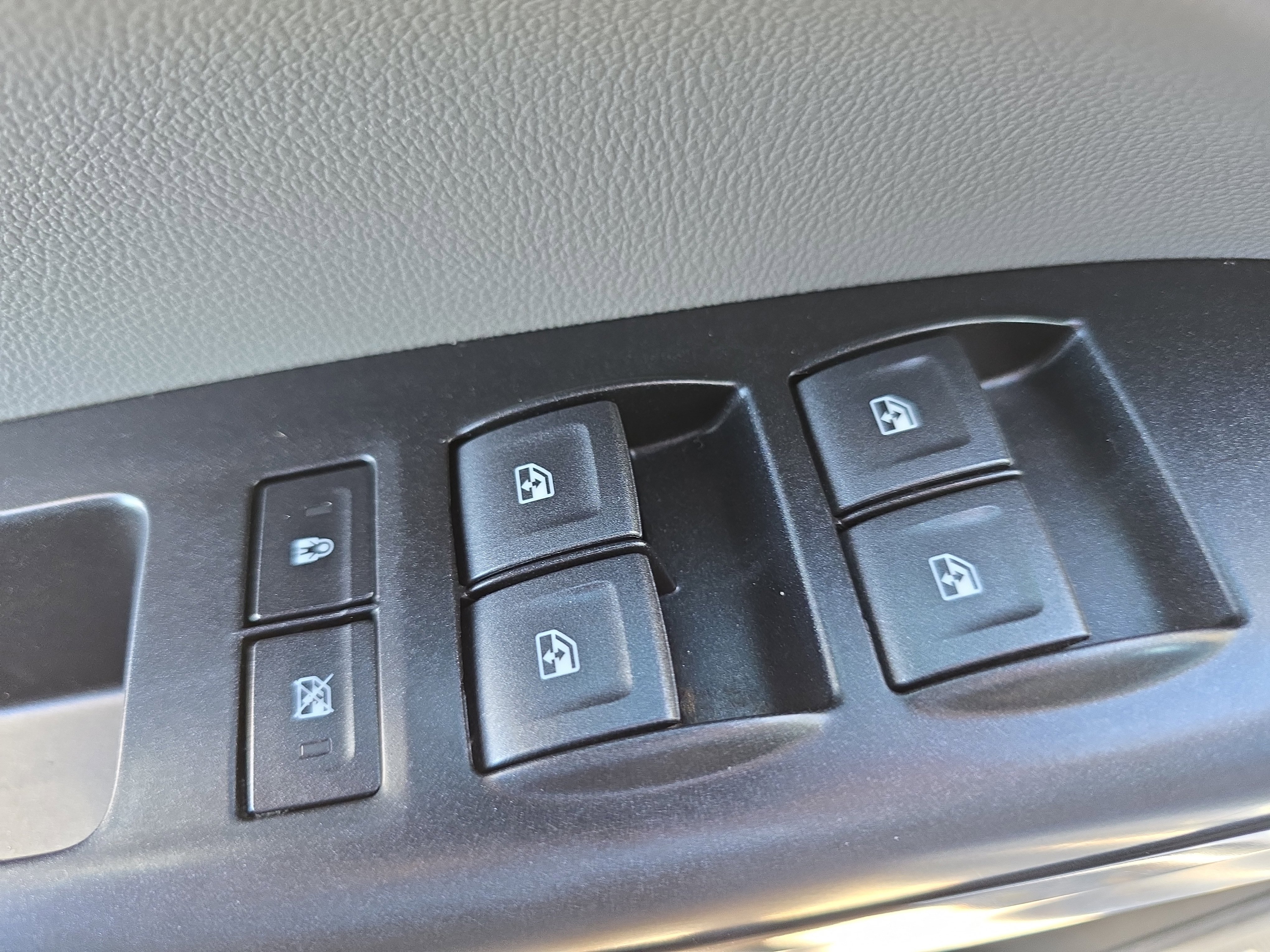 Used 2020 Chevrolet Colorado W/T w/ WT Convenience Package image 28