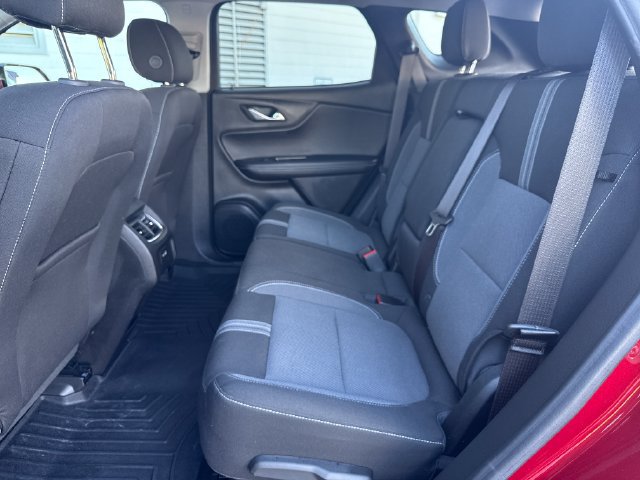 Used 2025 Chevrolet Blazer LT w/ Convenience Package FWD image 25