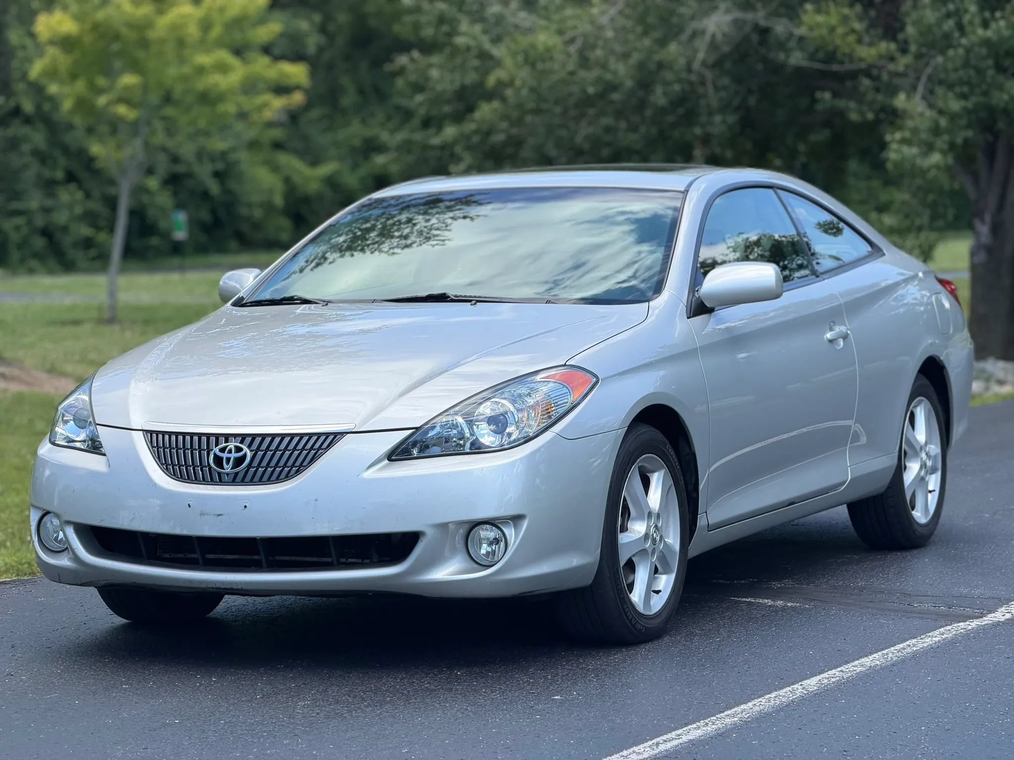 Used 2006 Toyota Solara SLE FWD image 1