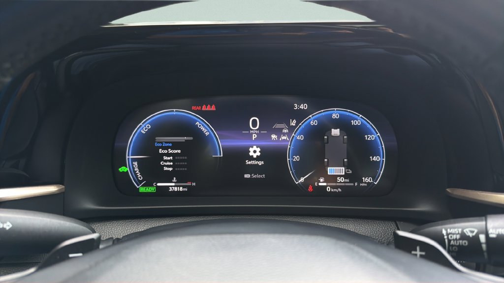 Used 2023 Toyota Crown Platinum AWD/4WD image 33