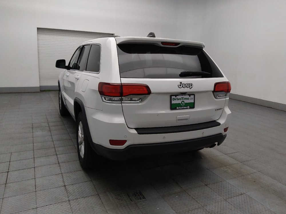 Used 2022 Jeep Grand Cherokee Laredo E RWD image 5