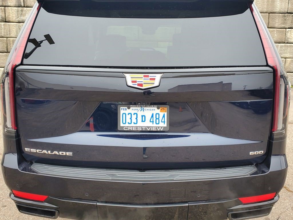 Certified 2024 Cadillac Escalade Sport Platinum image 15