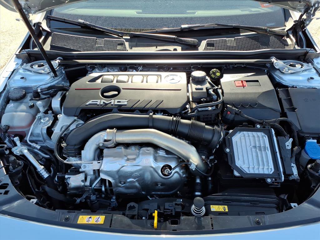 New 2026 Mercedes-Benz CLA 35 AMG 4MATIC image 10