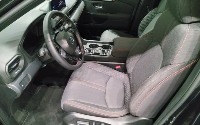 Used 2026 Honda Pilot Sport image 12