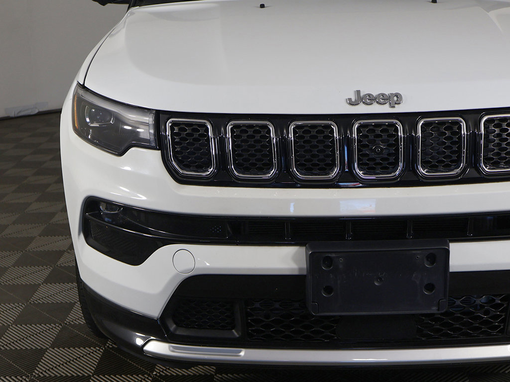 Used 2023 Jeep Compass Limited w/ Elite Group AWD/4WD image 14