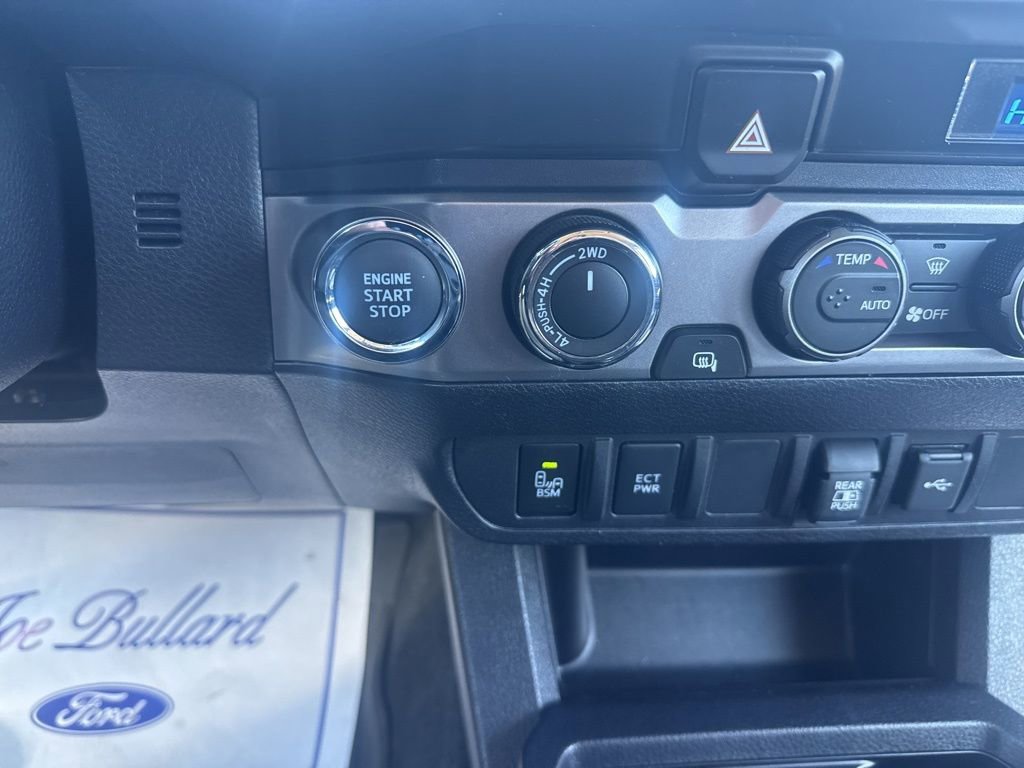 Used 2023 Toyota Tacoma SR5 w/ Technology Package AWD/4WD image 33
