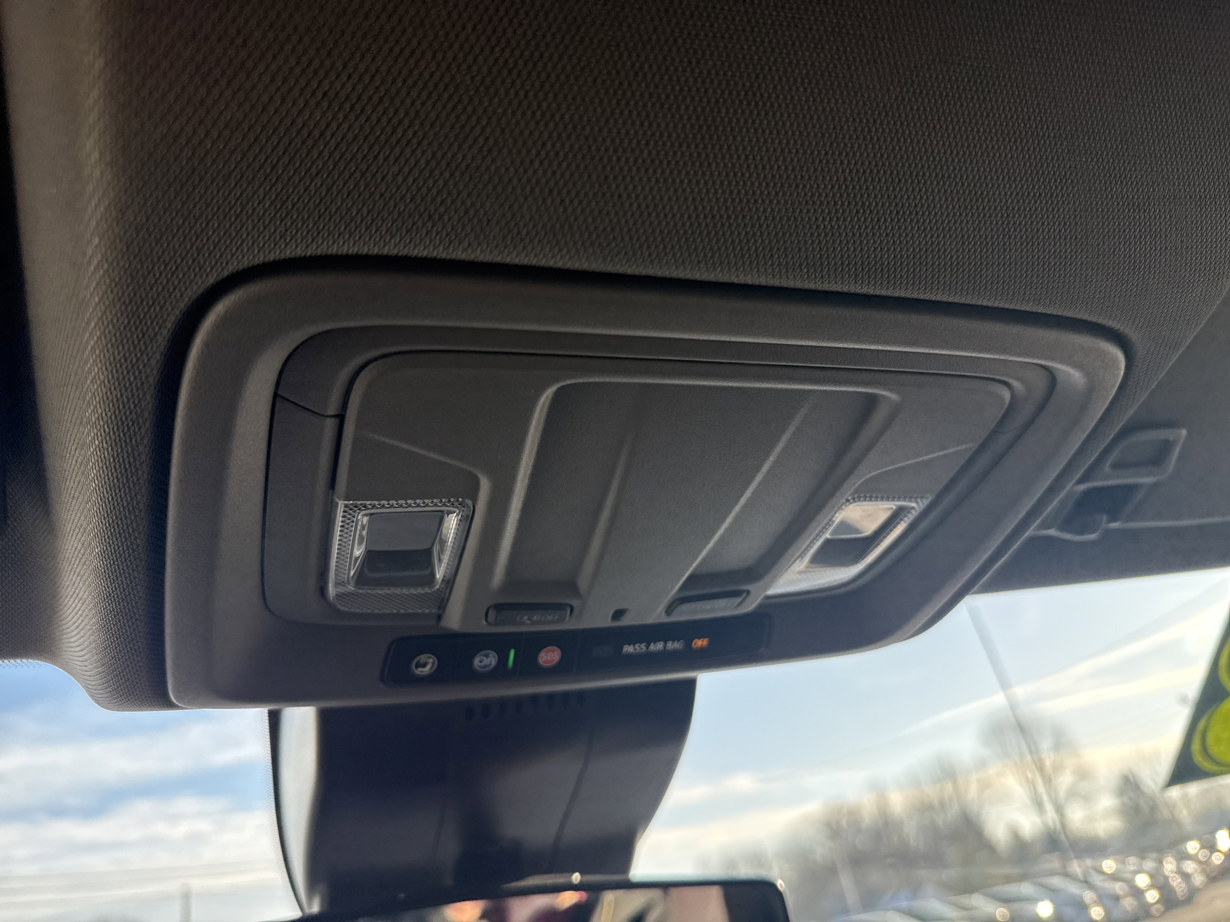 Used 2023 GMC Sierra 1500 Elevation image 33