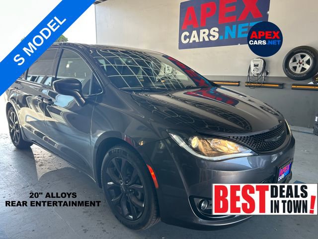 Used 2019 Chrysler Pacifica Touring Plus w/ S Appearance Package