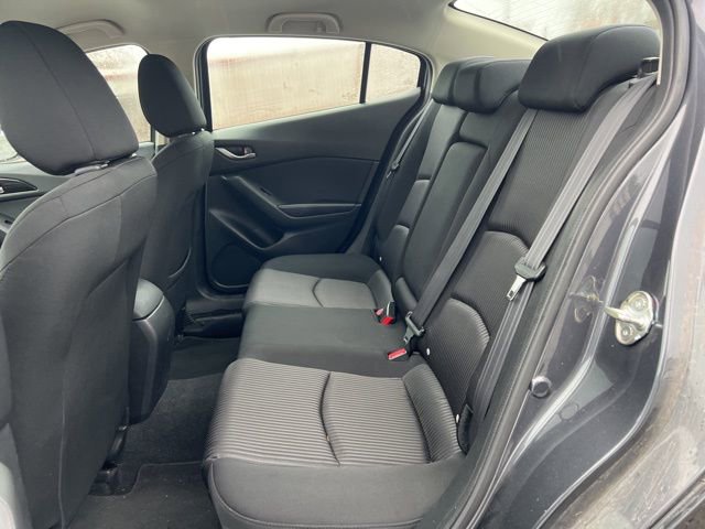 Used 2015 MAZDA MAZDA3 i Touring image 14