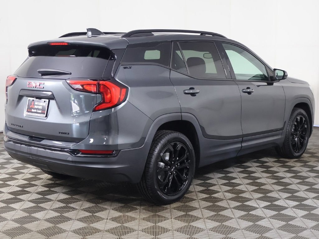 Used 2019 GMC Terrain SLT w/ Black Edition AWD/4WD image 8
