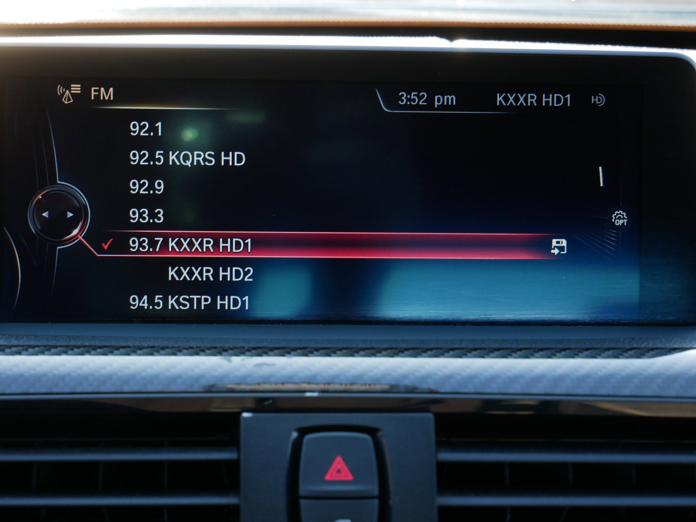 Used 2015 BMW M4 Convertible image 21