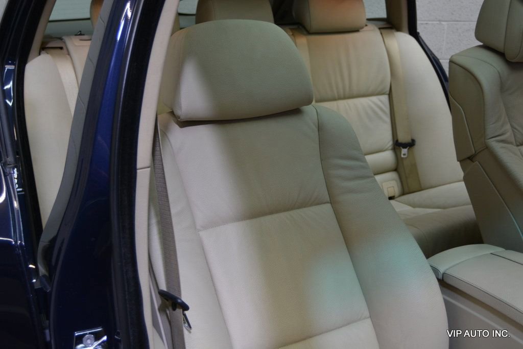 Used 2008 BMW 535xi Wagon image 14