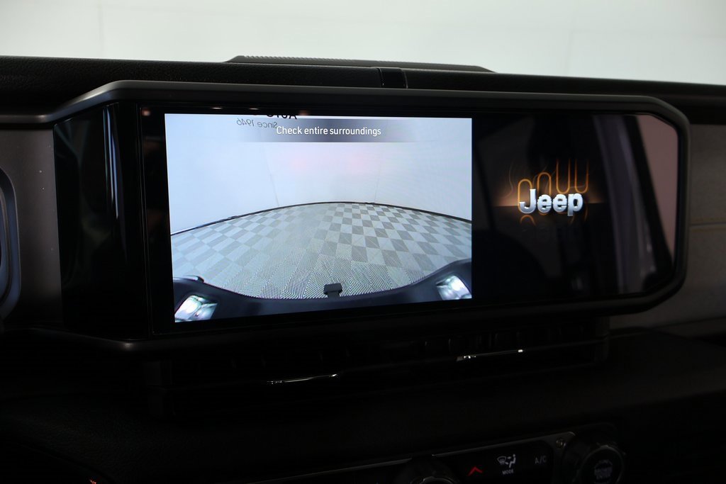 Used 2024 Jeep Gladiator Sport image 6