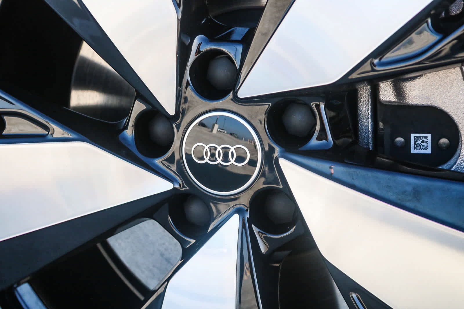 New 2025 Audi A5 2.0T Premium image 14