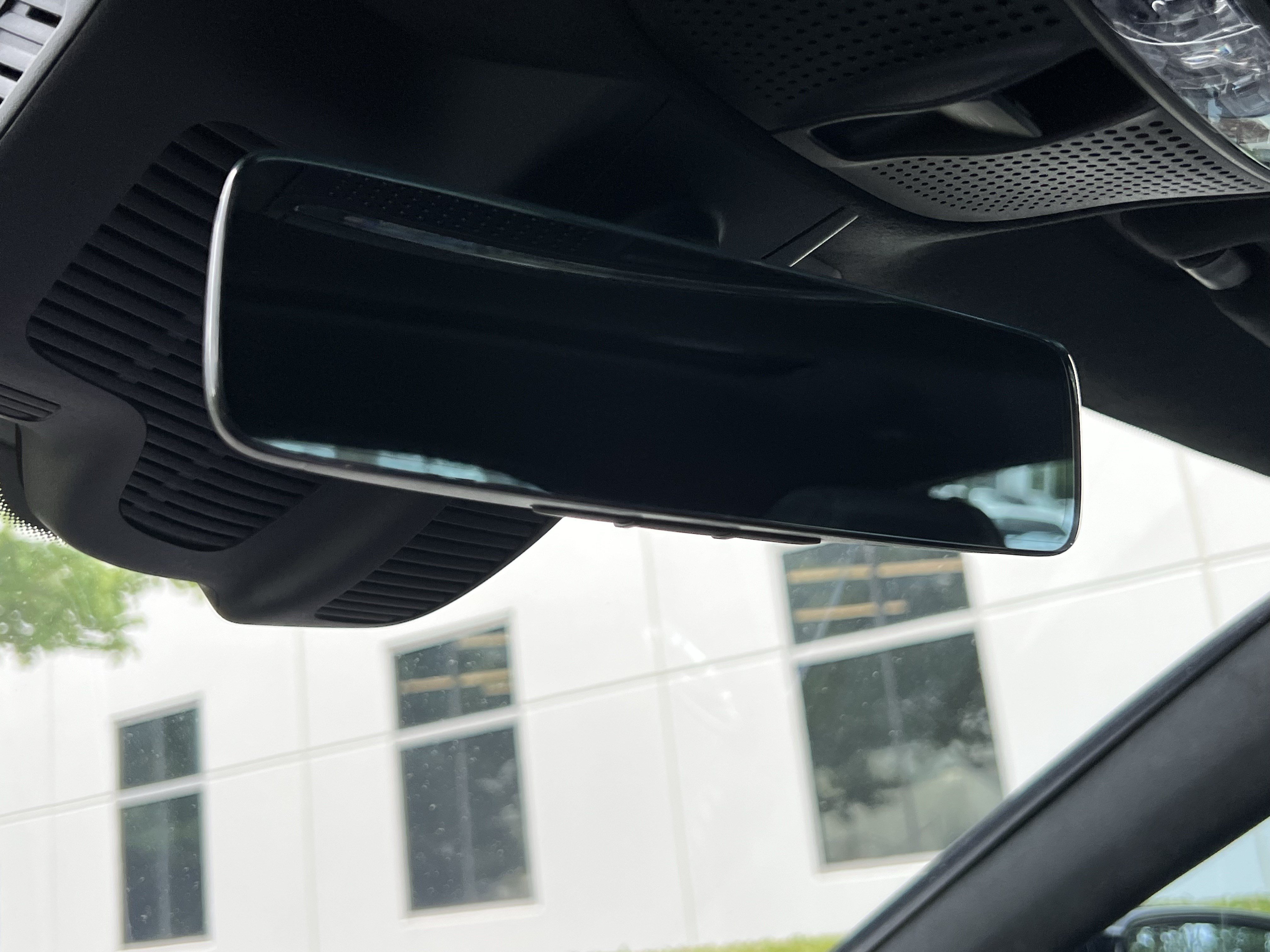 Used 2024 Mercedes-Benz AMG GT 43 image 27