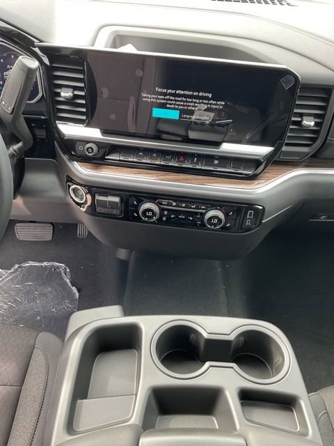 New 2026 Chevrolet Silverado 1500 LT image 17