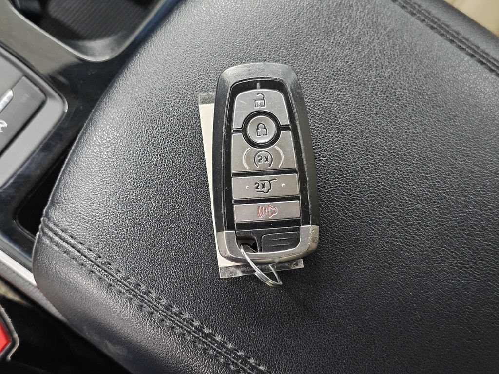 Used 2020 Ford Edge SEL w/ Convenience Package AWD/4WD image 40
