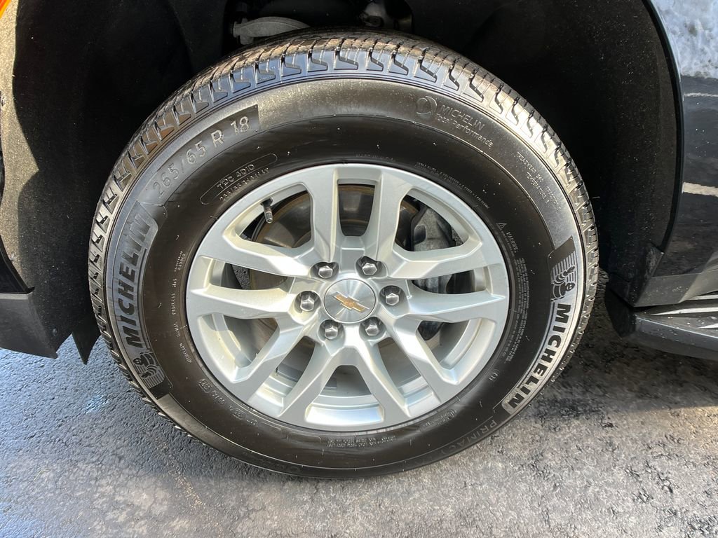 Used 2024 Chevrolet Tahoe LT w/ Luxury Package image 24