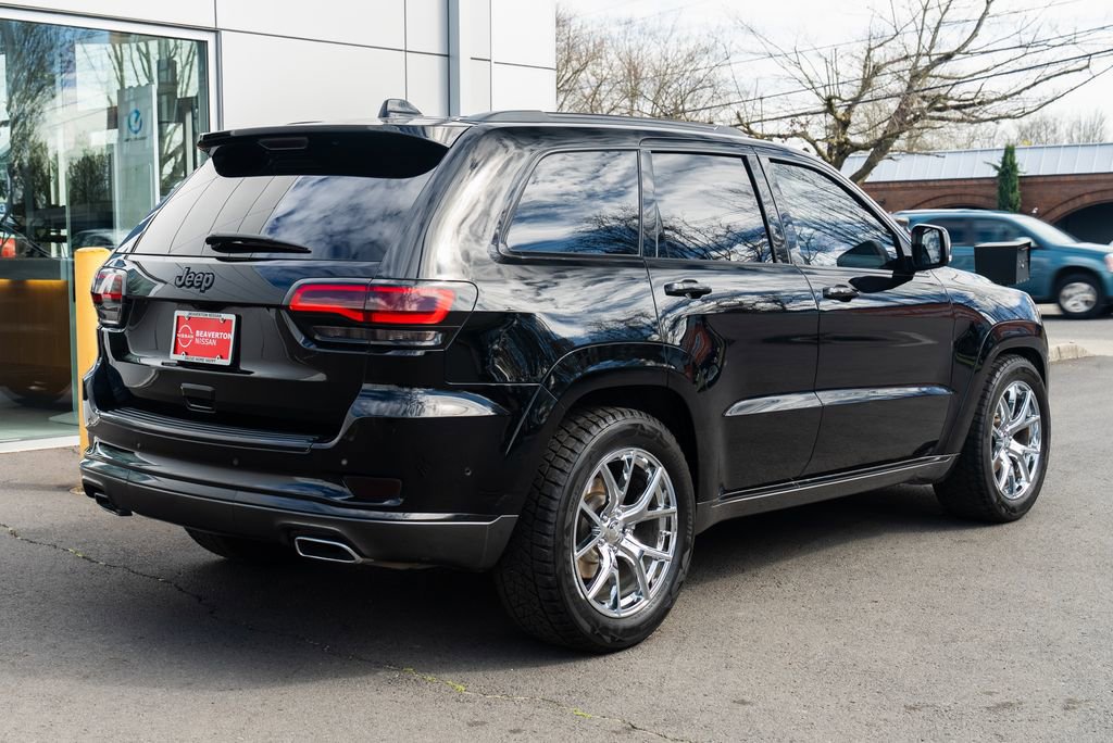 Used 2020 Jeep Grand Cherokee Summit AWD/4WD image 6