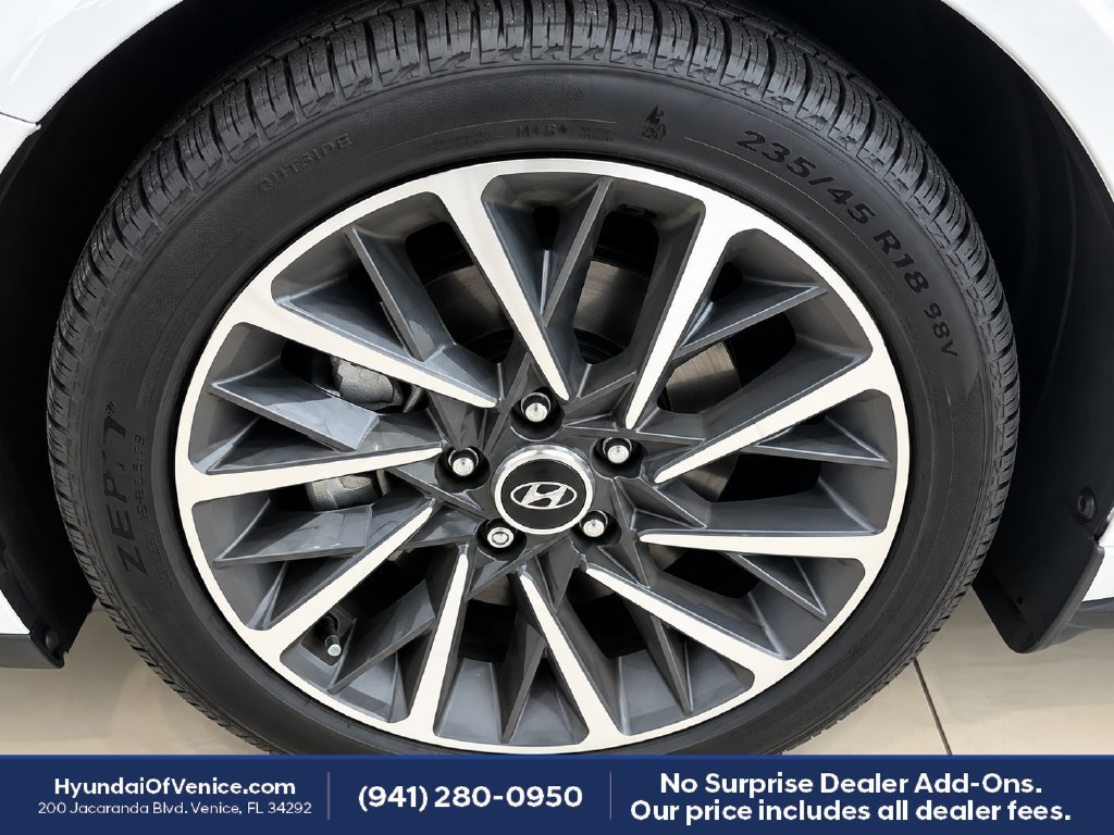 Certified 2023 Hyundai Sonata Limited FWD image 15