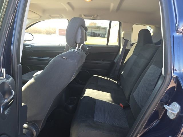 Used 2016 Jeep Compass Sport w/ Power Value Group image 6