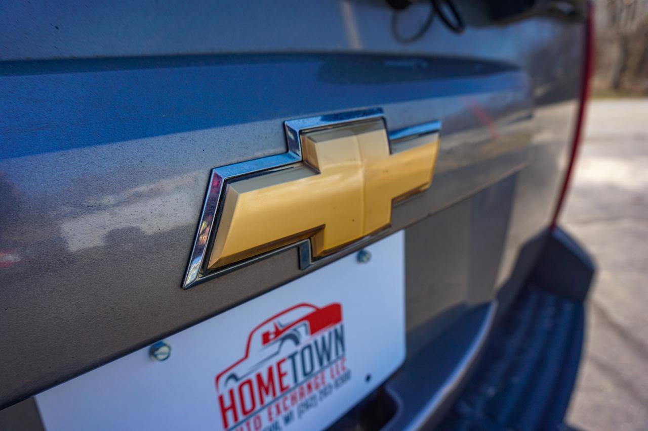 Used 2007 Chevrolet Tahoe LTZ w/ LTZ Preferred Equipment Group image 5
