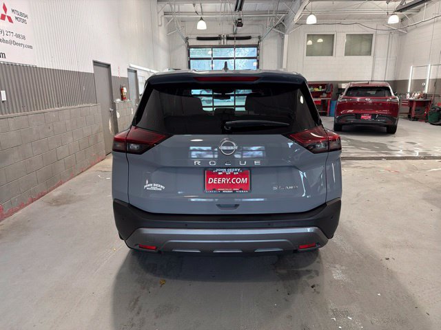 Used 2023 Nissan Rogue SL w/ SL Premium Package AWD/4WD image 4