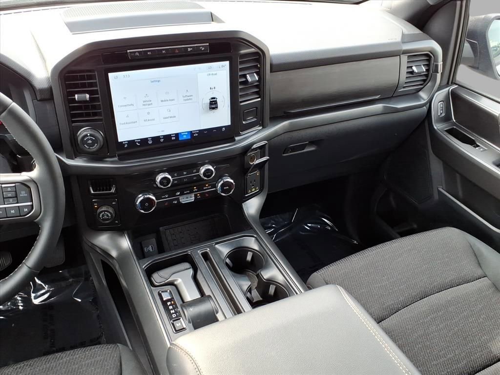 Used 2024 Ford F150 XLT w/ Equipment Group 302A MID image 30