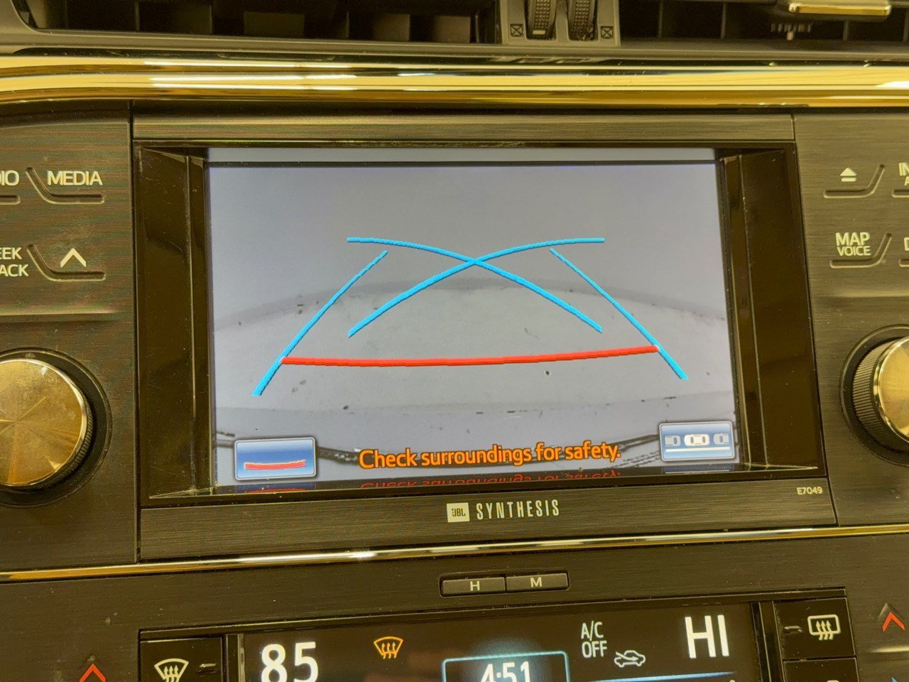 Used 2014 Toyota Avalon Limited FWD image 24