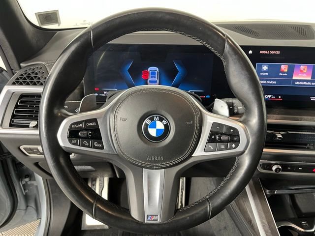 Used 2023 BMW X7 xDrive40i w/ M Sport Package image 11