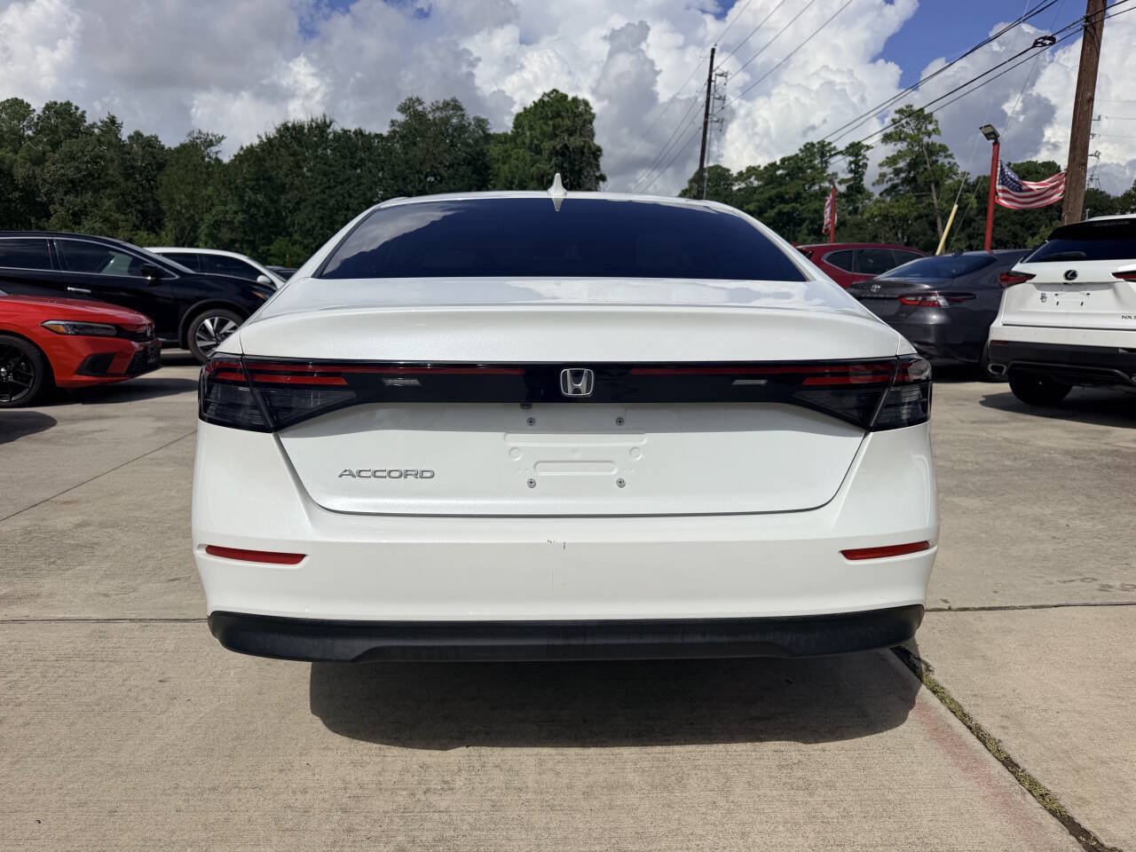 Used 2024 Honda Accord EX image 6
