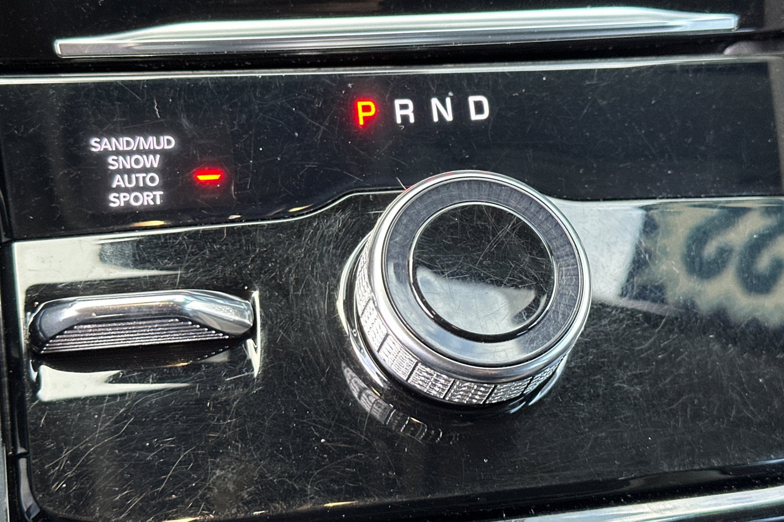 Used 2022 Jeep Grand Cherokee Limited AWD/4WD image 21