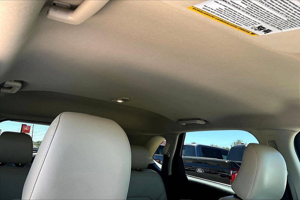 Used 2024 Ford Edge SEL AWD/4WD image 17