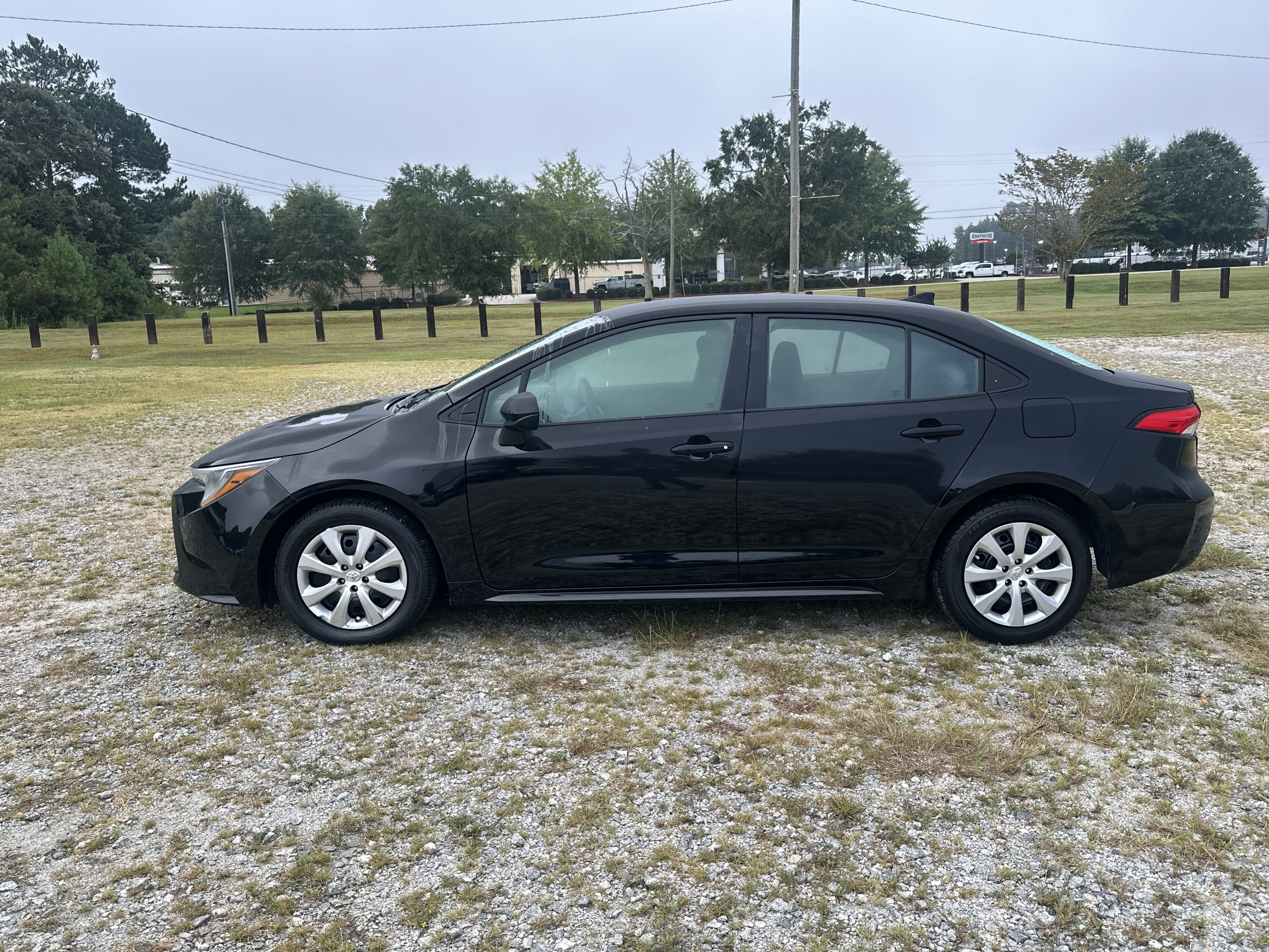 Used 2024 Toyota Corolla LE FWD image 8
