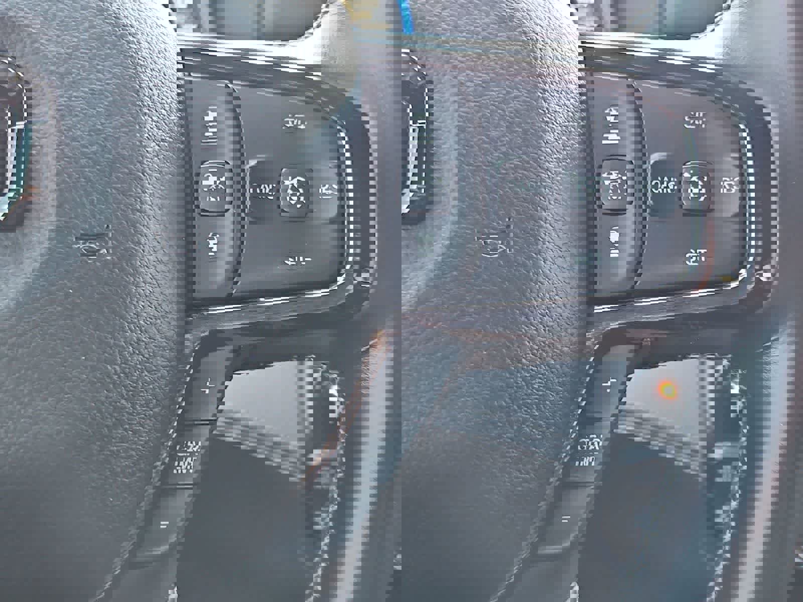 Certified 2022 RAM 1500 Limited image 25