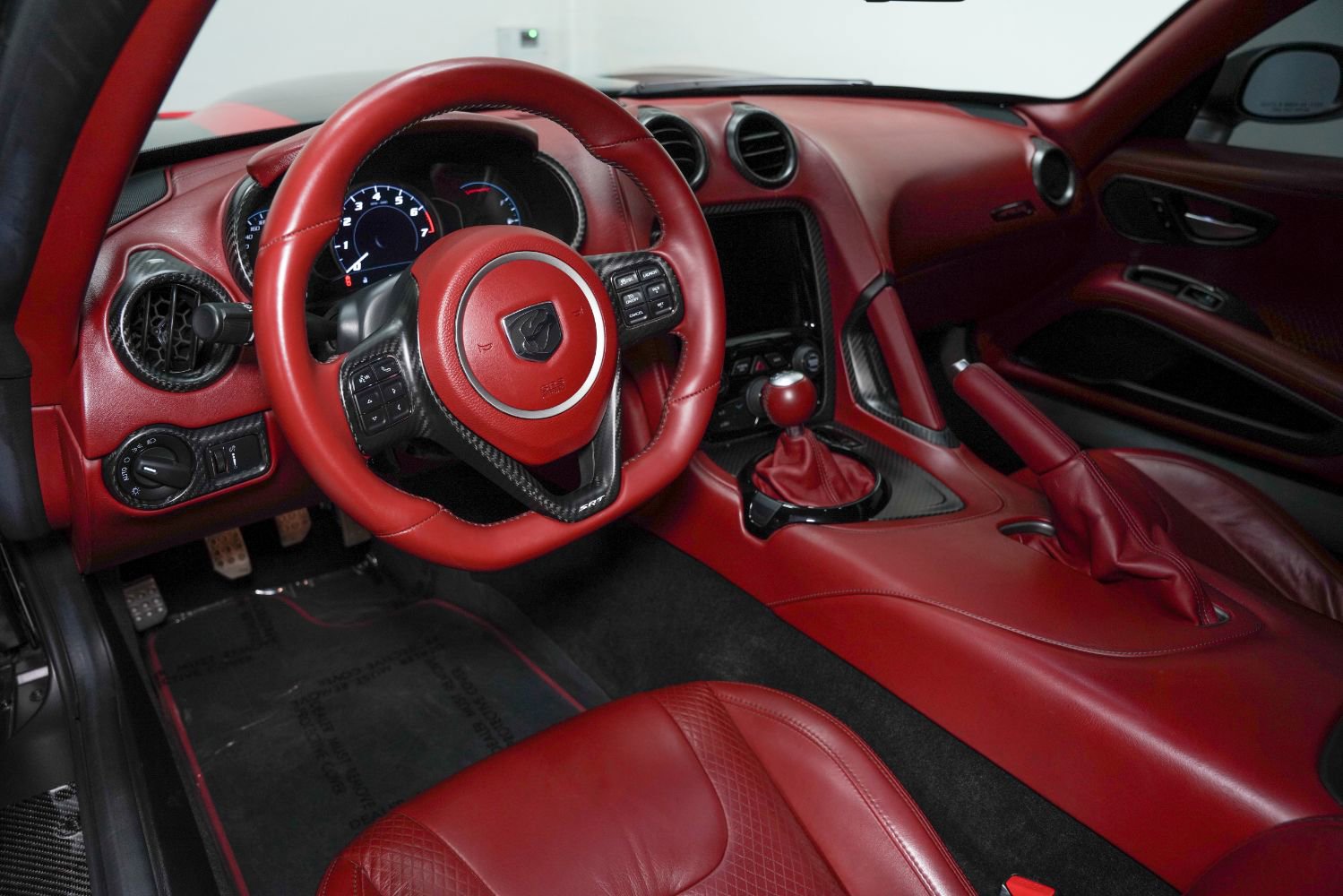 Used 2016 Dodge Viper GTC w/ ACR Package RWD image 12
