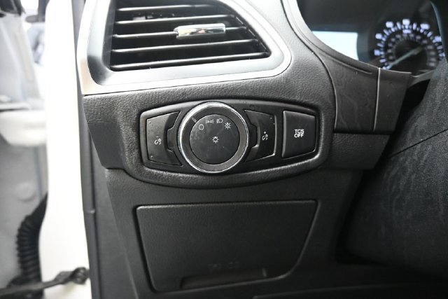 Used 2024 Ford Edge SEL AWD/4WD image 14