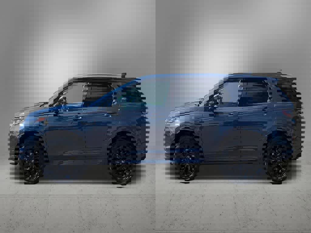 Used 2024 Land Rover Discovery Sport S image 3