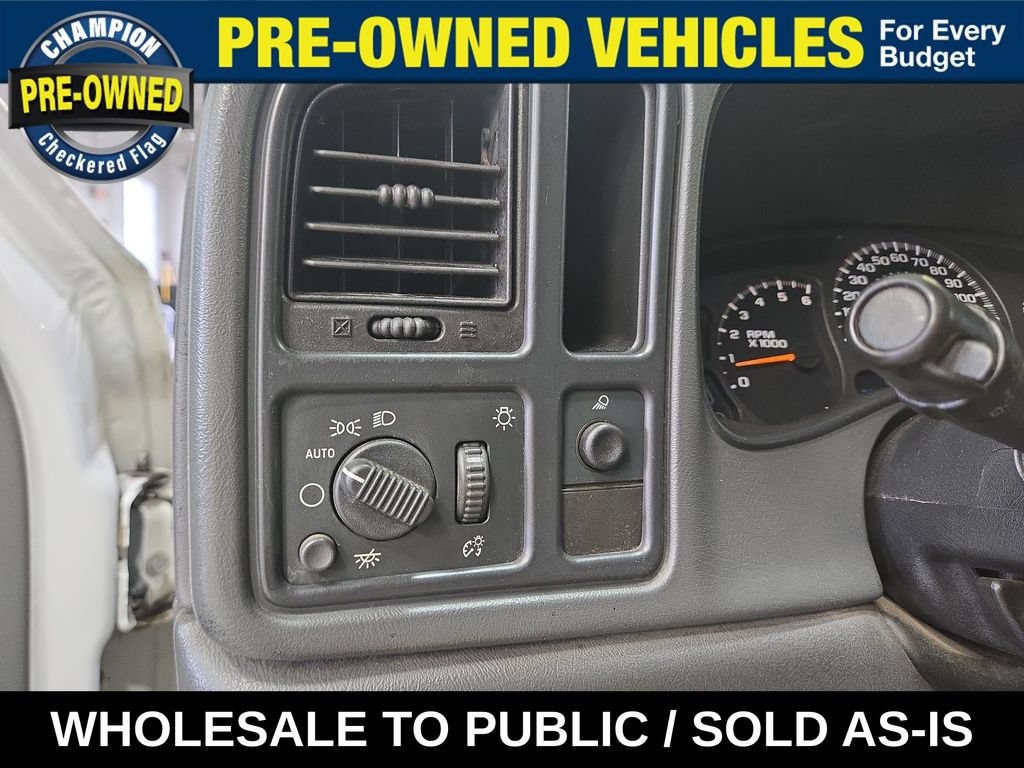 Used 2004 Chevrolet Silverado 1500 LS RWD image 18