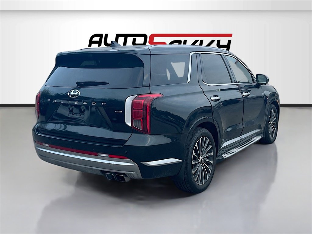 Used 2024 Hyundai Palisade Calligraphy image 7