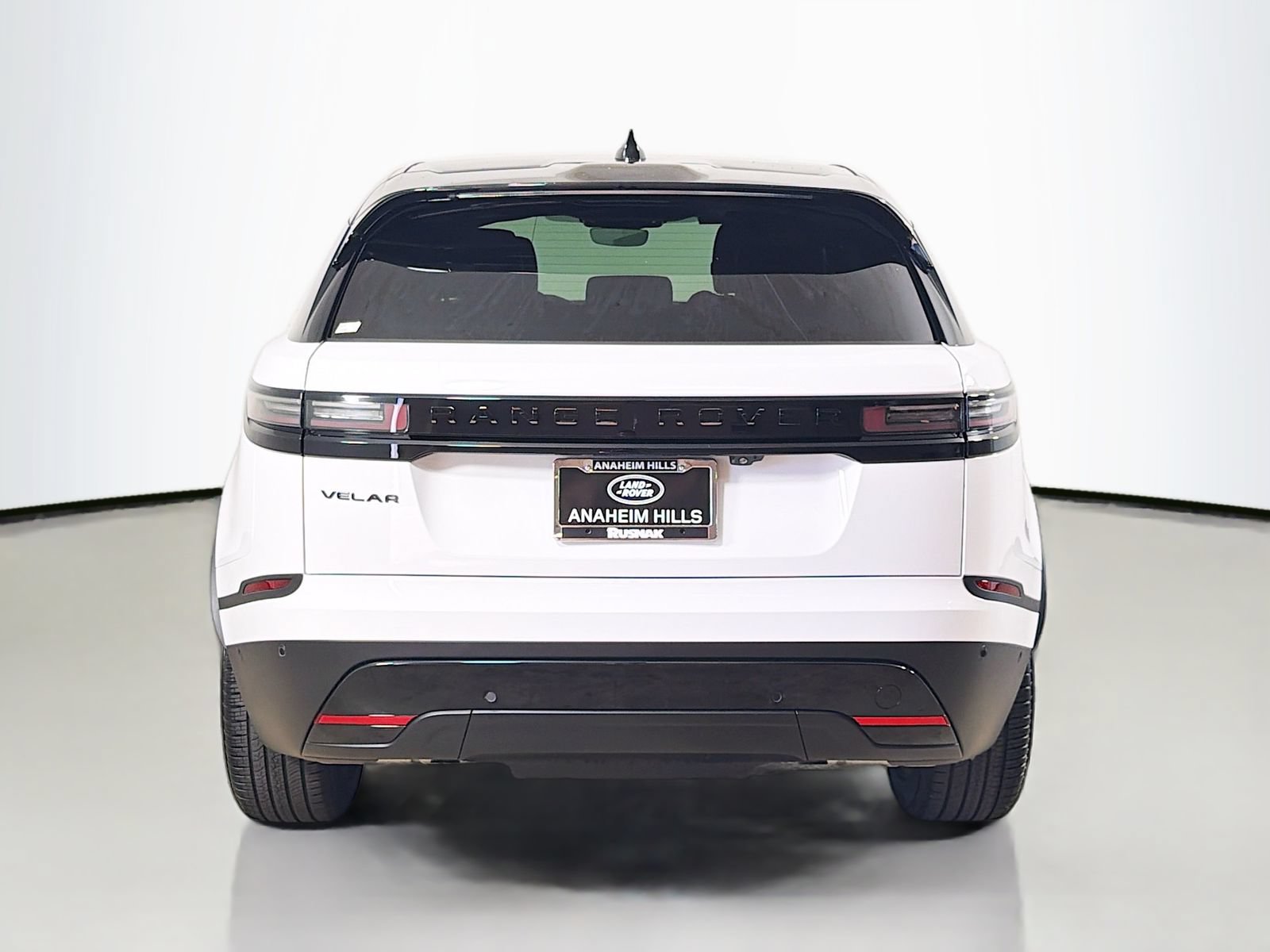 Certified 2026 Land Rover Range Rover Velar S AWD/4WD image 4