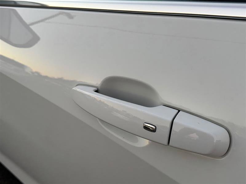 Used 2023 Chevrolet Malibu LS w/ Driver Confidence Package image 32