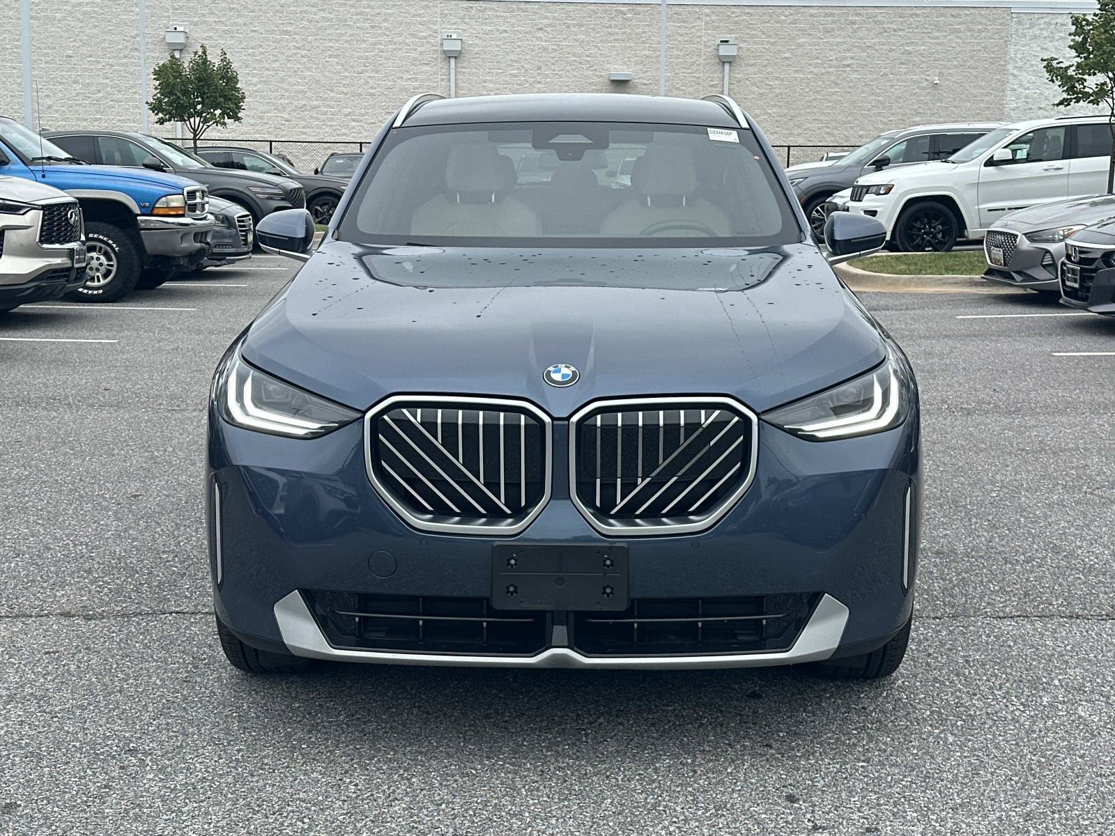 Used 2025 BMW X3 xDrive30i w/ Convenience Package AWD/4WD image 6