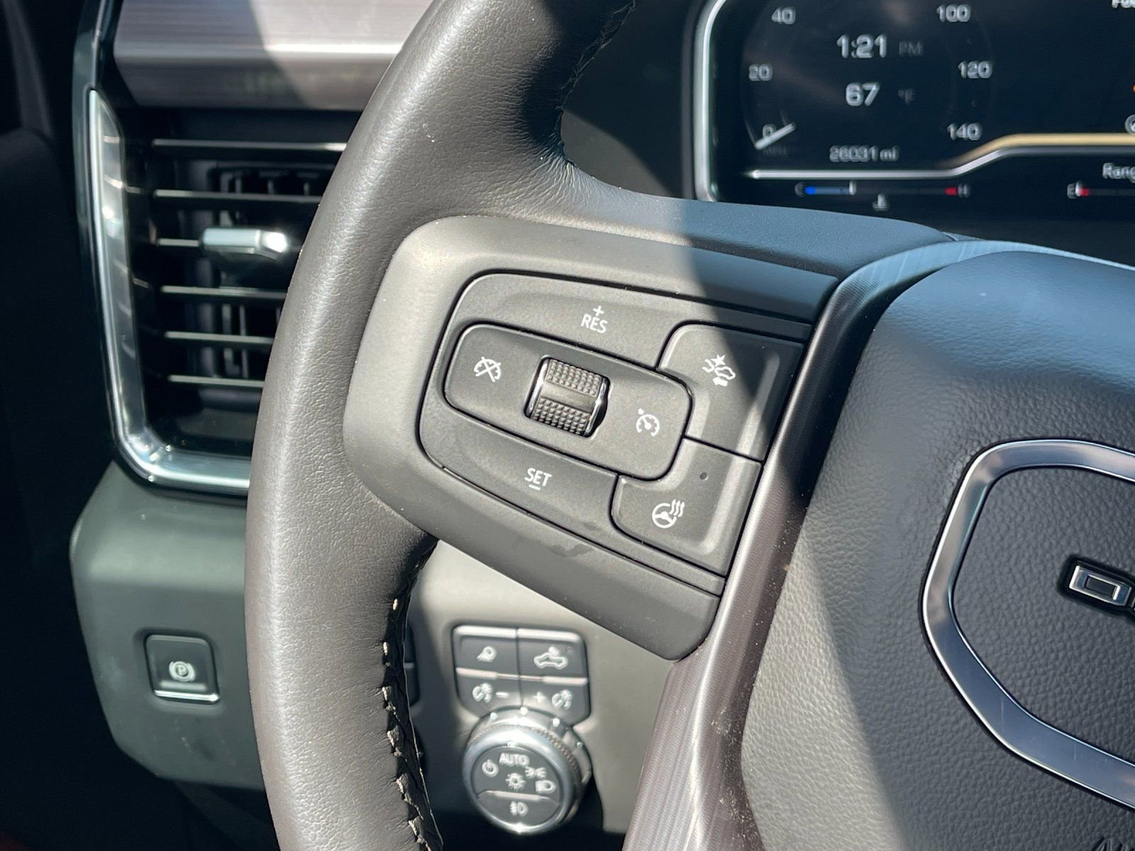 Used 2024 GMC Sierra 3500 Denali Ultimate image 27