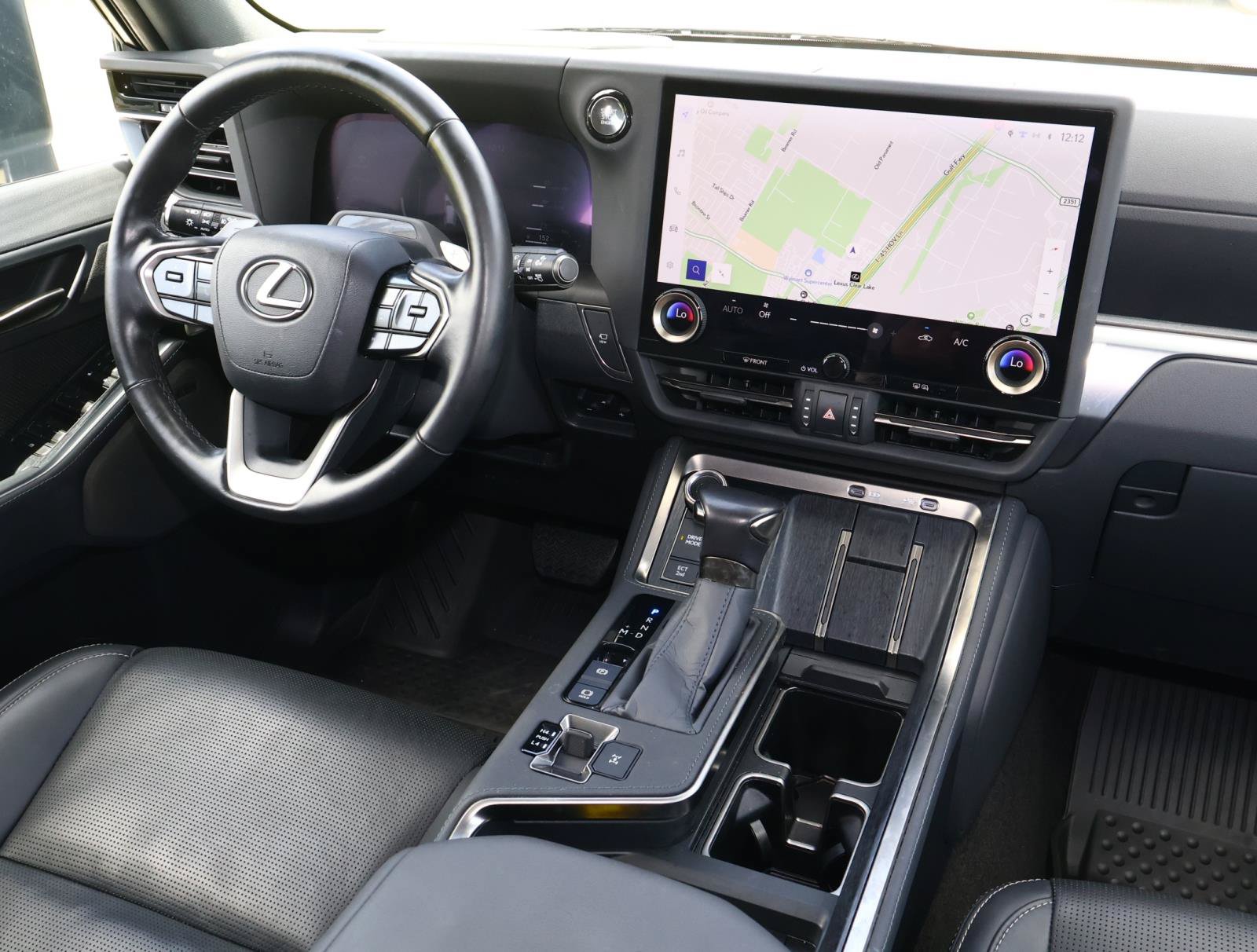 Used 2025 Lexus GX 550 w/ Accessory Package (2T) AWD/4WD image 12