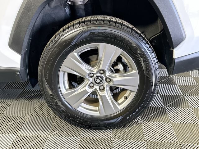 Certified 2024 Toyota RAV4 XLE image 29