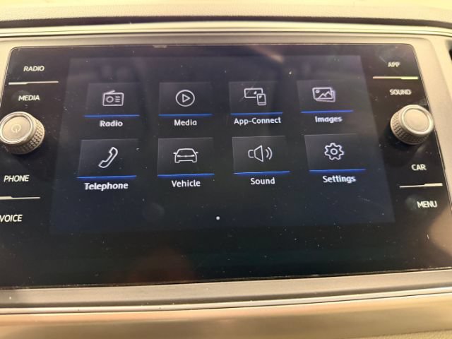 Used 2018 Volkswagen Atlas SE AWD/4WD image 17