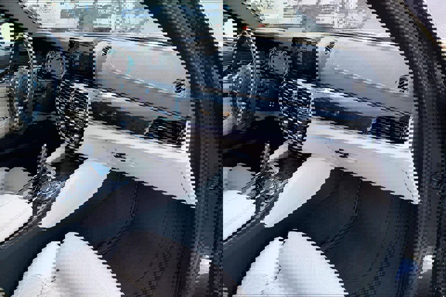 Used 2017 BMW 540i image 19