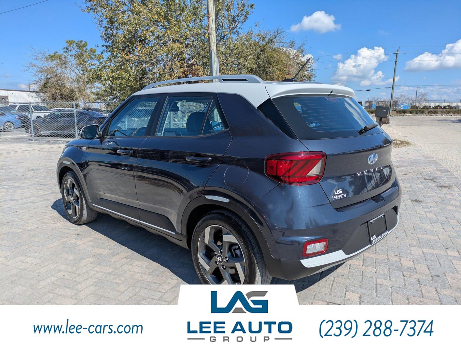 Used 2024 Hyundai Venue Limited image 5