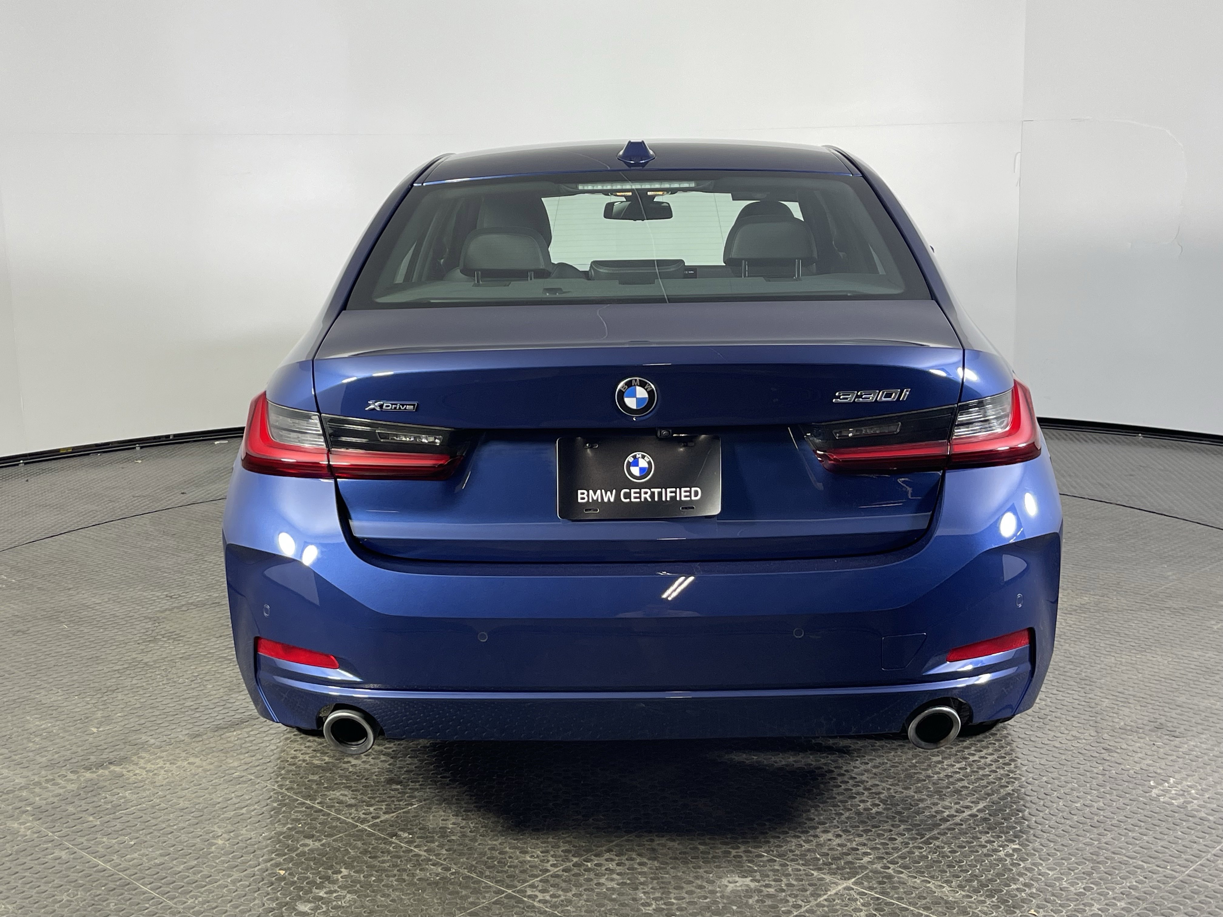 Certified 2024 BMW 330i xDrive 330i xDrive w/ Premium Package image 7